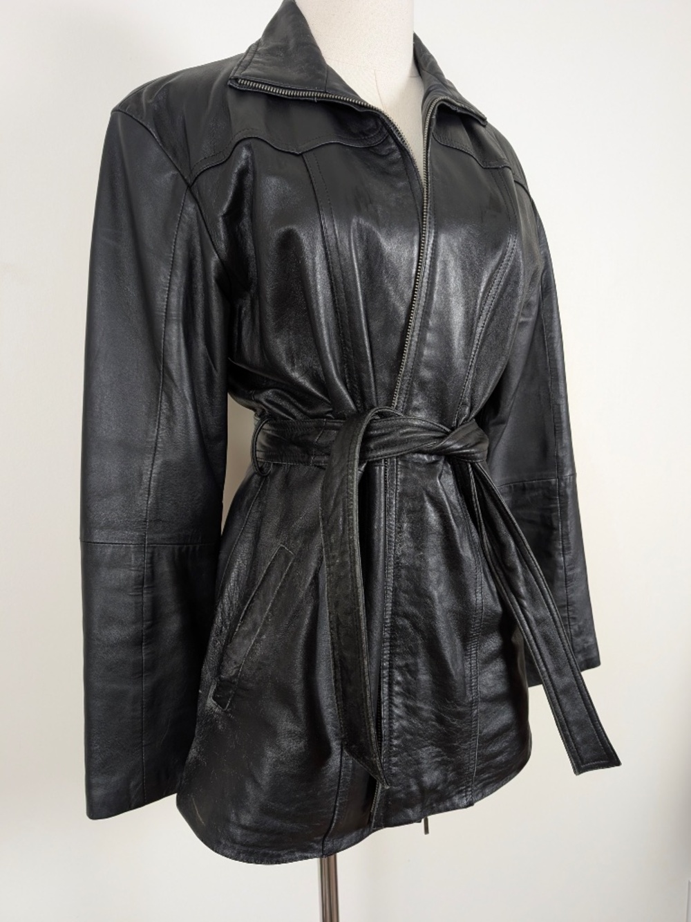 Vintage Leather Jacket Belted Size Medium Black Biker - Picture 7 of 14